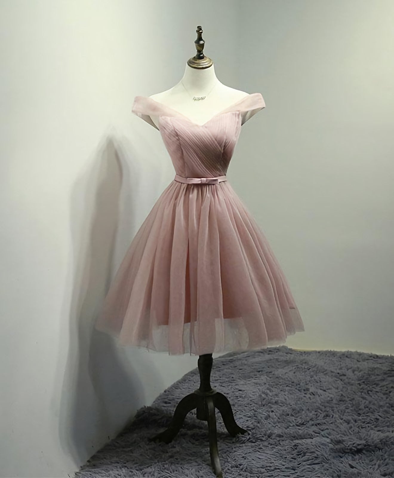 Simple V Neck Tulle Off Shoulder Short Prom Dress, Pink Homecoming Dress