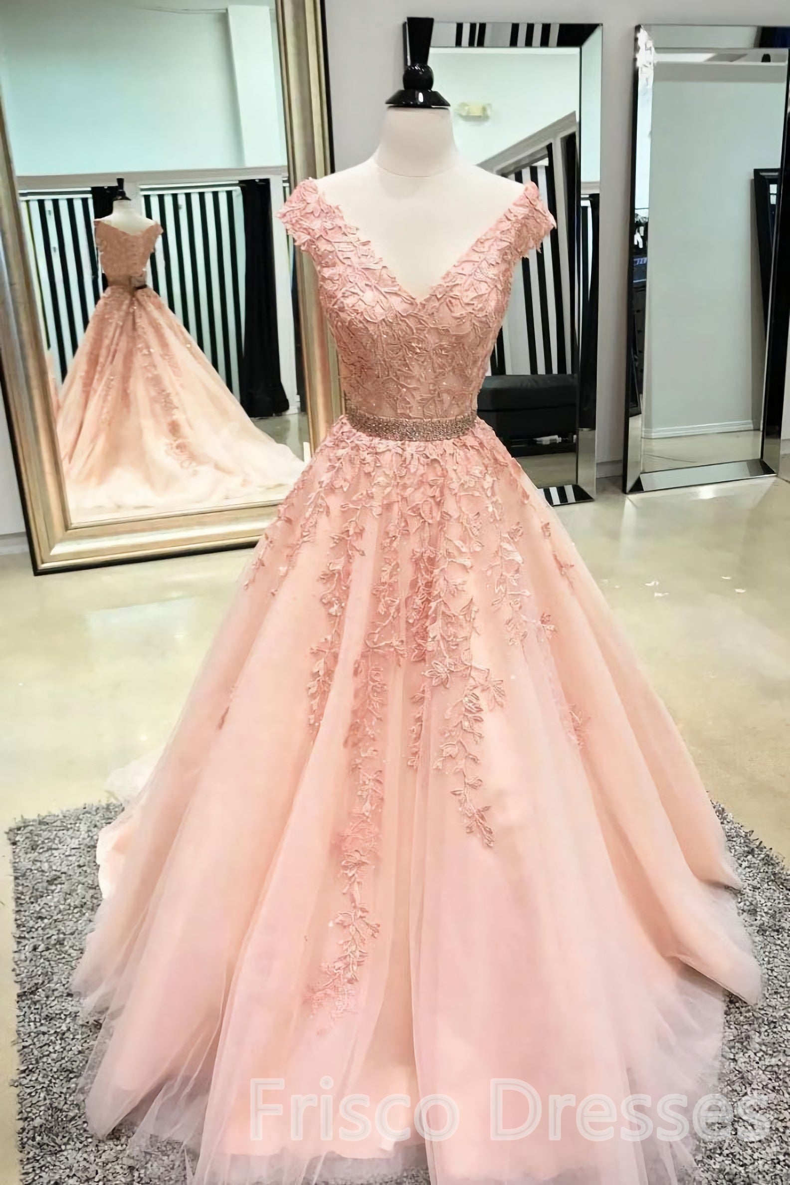 Pink Sleeveless V Neck Tulle Lace Applique Long Prom Dresses