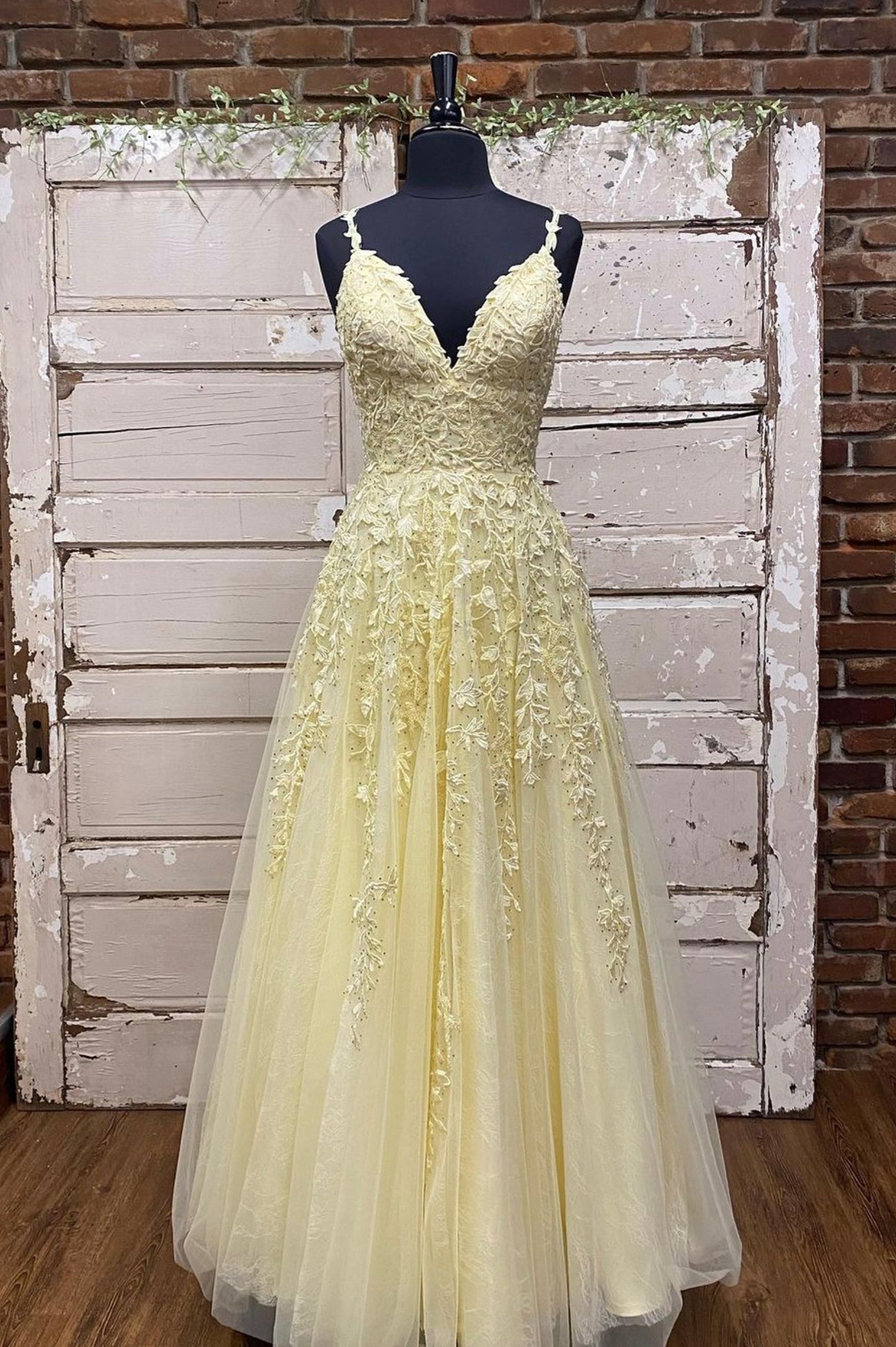 Yellow V-Neck Lace Long Prom Dress, A-Line Evening Dress