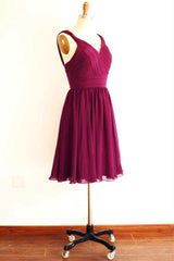 Magenta v-Neck Straps A-Line Short Bridesmaid Dress