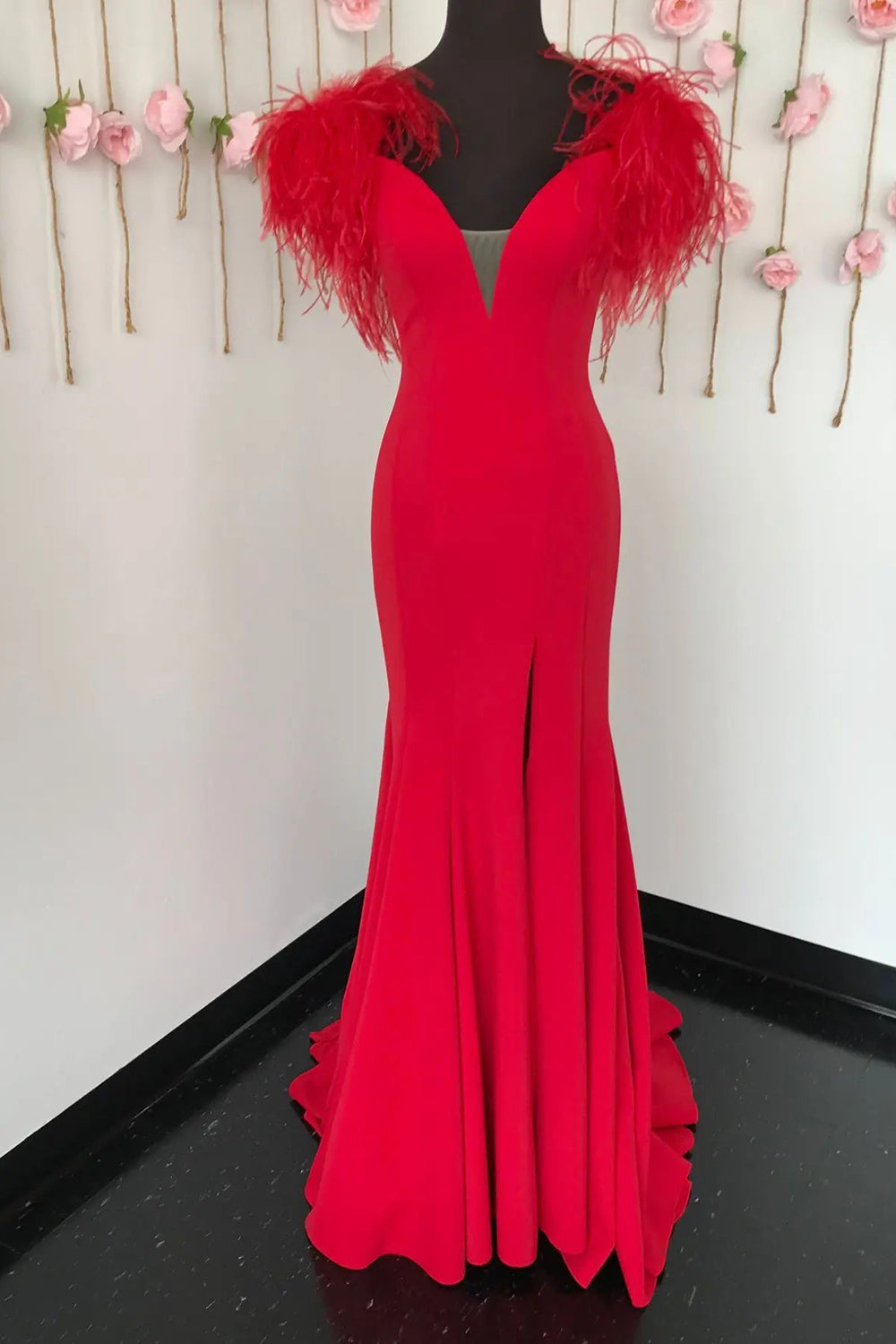 Red Mermaid Long Prom Dress with Feathers