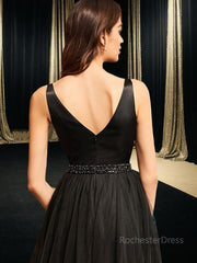 A-Line/Princess V-neck Asymmetrical Tulle Prom Dresses With Beading