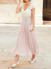 A-Line/Princess V-neck Tea-Length Chiffon Mother of the Bride Dresses With Lace Applique