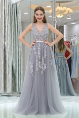 A-Line V-neck Floor-Length Tulle Appliqued Long Prom Dresses