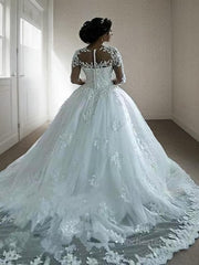 Ball Gown Bateau Court Train Tulle Wedding Dresses With Appliques Lace