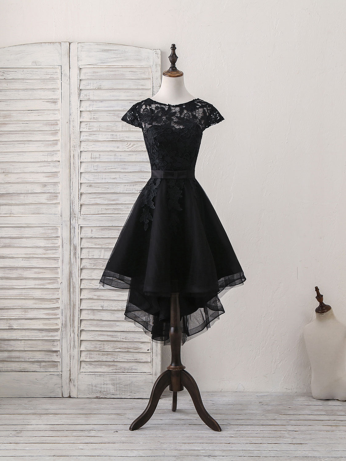 Black Round Neck Tulle Lace Applique Short Prom Dress, Black Homecoming Dress