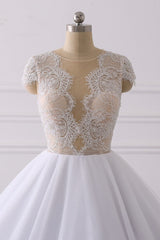 Classic Cap sleeves V neck White Ball Gown Lace Wedding Dress