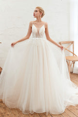 Deep V See Through Neck Bridal Dresses Spaghetti Straps Fairy Tulle Wedding Gowns