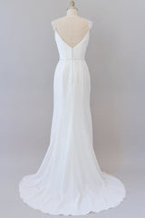 Elegant Ruffle Beading Chiffon Sheath Wedding Dress