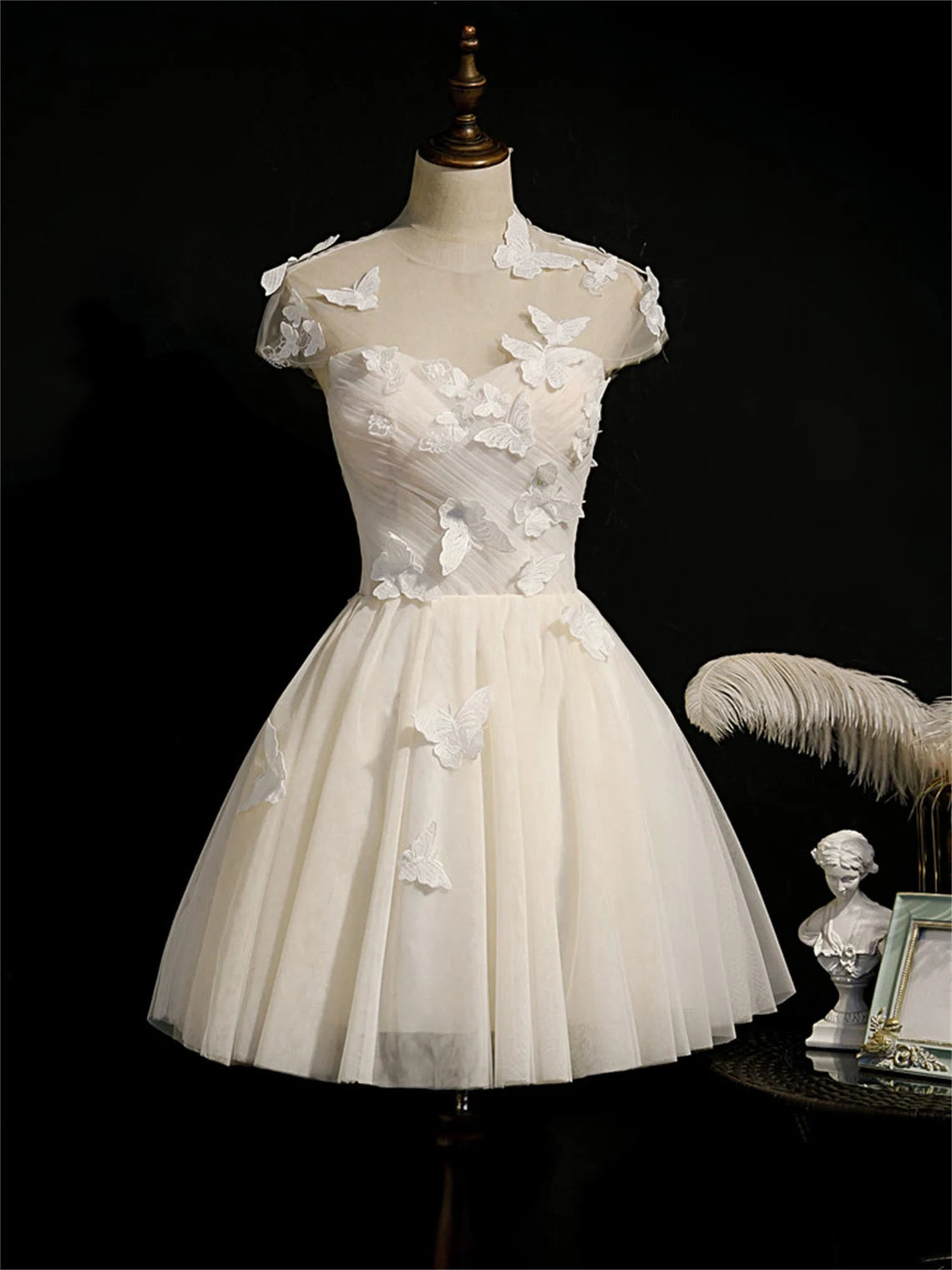 Ivory Homecoming Dress With Cap Sleeves, Butterfly Appliques Short Prom Dress