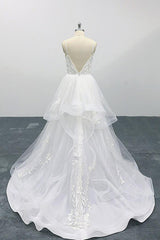 Long A-line Sweetheart Appliques Spaghetti Strap Tulle Wedding Dress