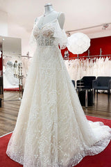 Modest Long A-line Sweetheart Tulle Lace Appliques Wedding Dress with Sleeves