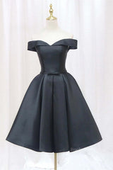 Off the Shoulder Short Black Prom Dresses, Off Shoulder Short Black Formal Graduation Dresses