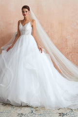 Spaghetti Straps V-neck Lace Organza Tiered A-line Wedding Dresses