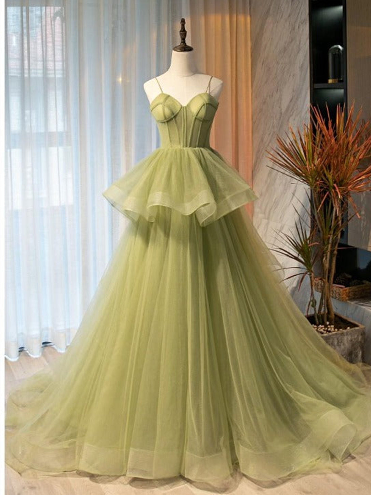 Sweetheart Neck Green Tulle Long Prom Dresses, Green Tulle Long Formal Graduation Dresses