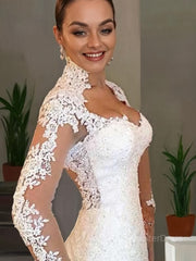 Trumpet/Mermaid V-neck Sweep Train Lace Wedding Dresses With Appliques Lace