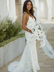 Trumpet/Mermaid V-neck Sweep Train Lace Wedding Dresses With Appliques Lace