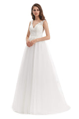 Tulle V-neck Appliques Wedding Dresses